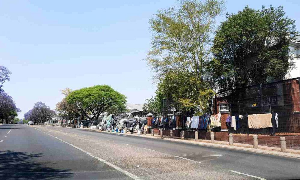 Asylum seekers in Tshwane defy court order