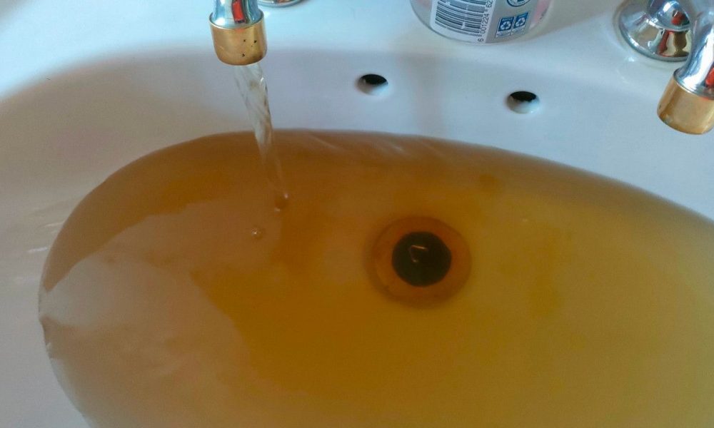 boil discoloured water