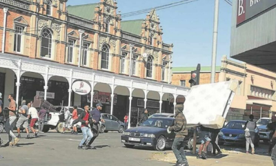 people looting at businesses in the Pietermaritzburg CBD during the 2021 July unrest