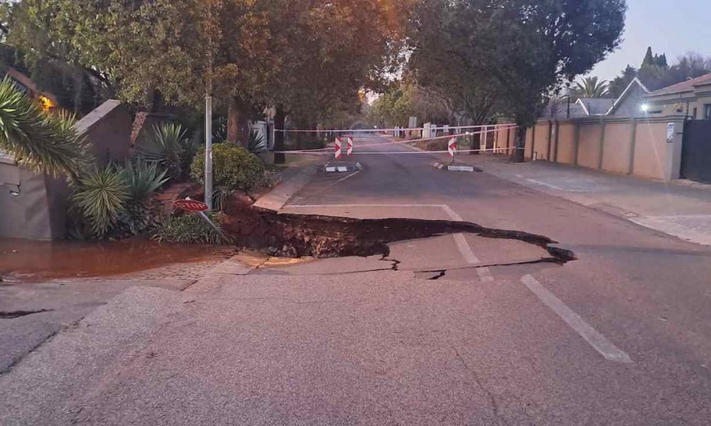 sinkhole in Centurion