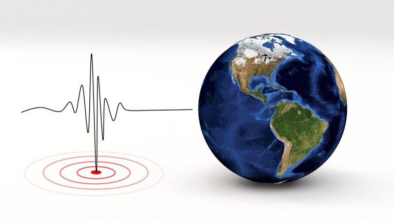 tremor in West Rand