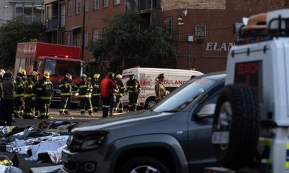 Emergency services at the scene of the fatal fire in the Joburg CBD