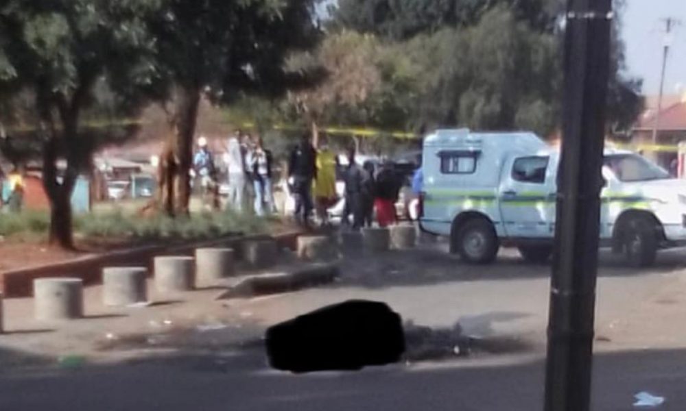 man was set alight in Pretoria