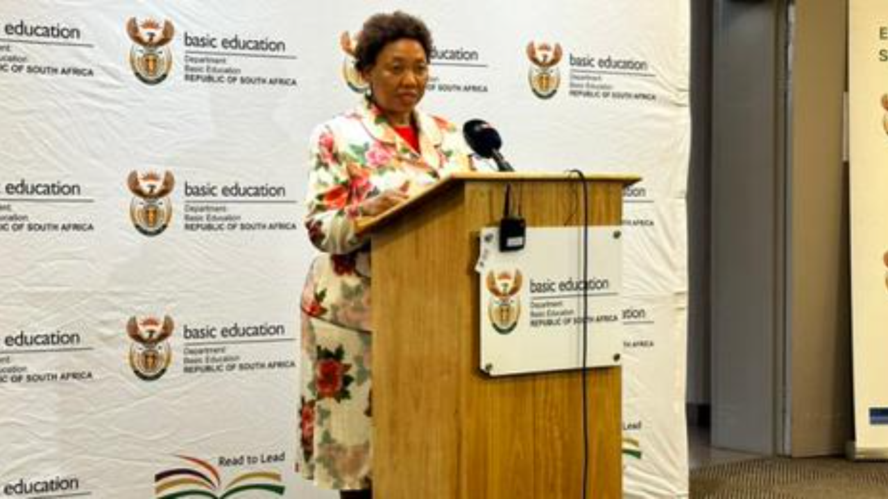 Motshekga Commends SA Educators as Teachers' Month Begins