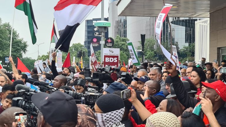 South Africans showed support for Palestinians