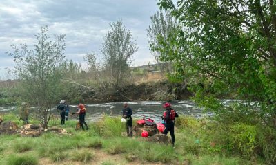 search for two swept away by the Kliprivier continues