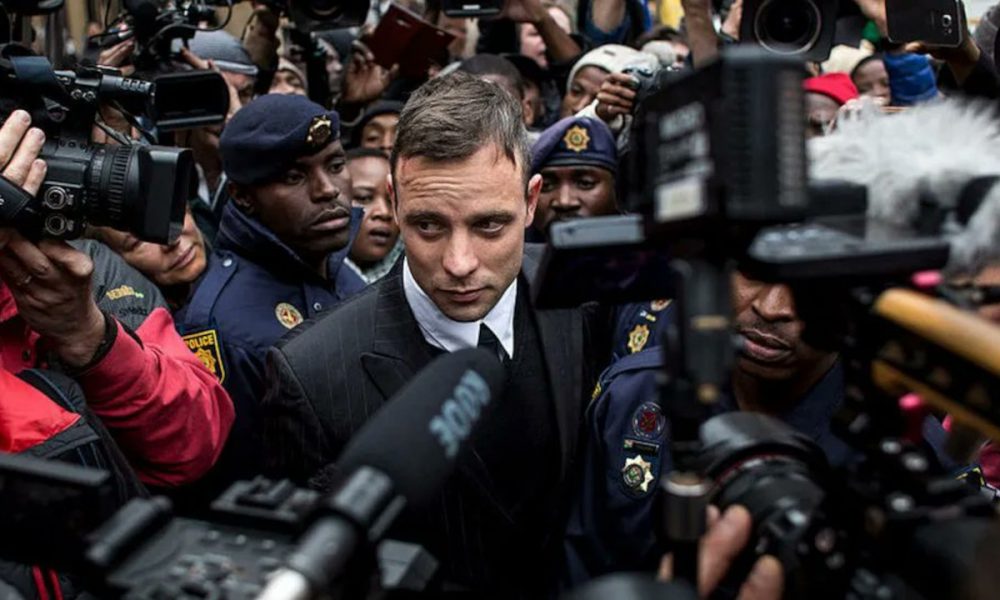 Oscar Pistorius is back home